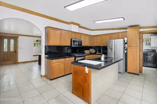 220 N Sheryl Dr, Silt, CO 81652 - Photo 5