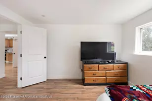 319 Glen Eagle Cir, New Castle, CO 81647 - Photo 27