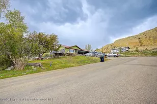 952 Green St, Craig, CO 81625 - Photo 3