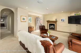 400 W Hopkins Ave, Aspen, CO 81611 - Photo 7