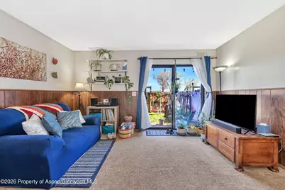 1092 E 7th Street, Craig, CO 81625 - Photo 5