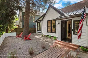 735 W Bleeker St, Aspen, CO 81611 - Photo 3