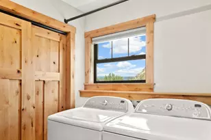 823 Mountain View Dr, New Castle, CO 81647 - Photo 25