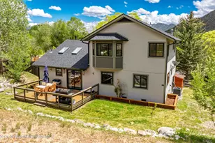 823 Mountain View Dr, New Castle, CO 81647 - Photo 7