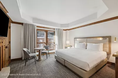 415 E Dean,  Unit 44A, Week 9, Aspen, CO 81611 - Photo 3