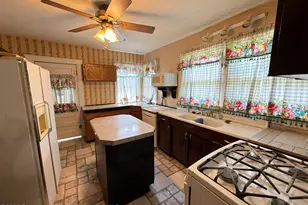 675 Pershing St, Craig, CO 81625 - Photo 7