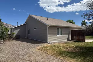 268 Cliff View Cir, Parachute, CO 81635 - Photo 3