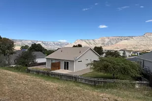 268 Cliff View Cir, Parachute, CO 81635 - Photo 5