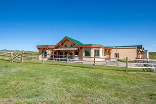 208 Grange Ln, Carbondale, CO 81623 - Photo 5