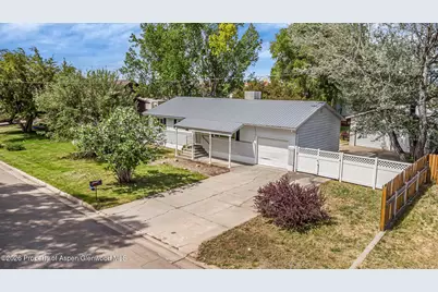 558 Steele Street, Craig, CO 81625 - Photo 1
