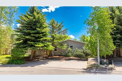 27 Pica Lane, Carbondale, CO 81623 - Photo 1