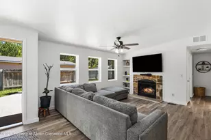 27 Pica Ln, Carbondale, CO 81623 - Photo 3