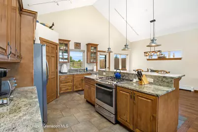 421 N Meadow Drive, Rifle, CO 81650 - Photo 9
