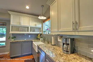 25 Hackberry Ln, Parachute, CO 81635 - Photo 7