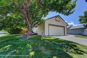 299 Limberpine Cir, Battlement Mesa, CO 81635 - Photo 3