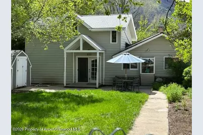 925 Palmer Avenue, Glenwood Springs, CO 81601 - Photo 1
