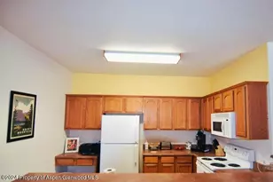 646 River View Dr, New Castle, CO 81647 - Photo 5