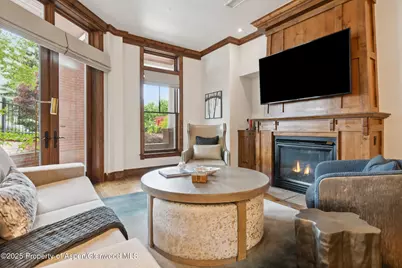 415 E Dean St, Unit 1, Week 29 Street, Aspen, CO 81611 - Photo 9