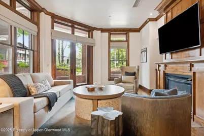 415 E Dean St, Unit 1, Week 29 Street, Aspen, CO 81611 - Photo 5