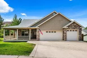 464 Silverhorn Dr, New Castle, CO 81647 - Photo 1