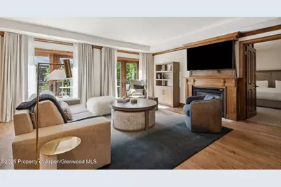 415 E Dean St., Unit 49 Week 33, Aspen, CO 81611 - Photo 3