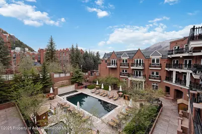 415 E Dean St., Unit 38, Week 33, Aspen, CO 81611 - Photo 5