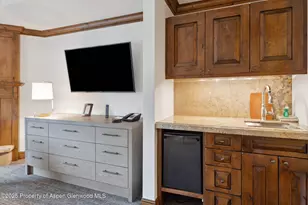 415 E Dean St Unit 38 Week 33, Aspen, CO 81611 - Photo 27