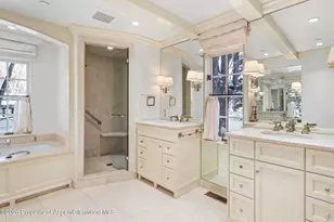 721 W North St, Aspen, CO 81611 - Photo 27