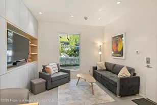 211 W Main St, Aspen, CO 81611 - Photo 33