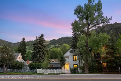 211 W Main Street, Aspen, CO 81611 - Photo 51