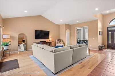 156 Dolores Circle, Glenwood Springs, CO 81601 - Photo 7