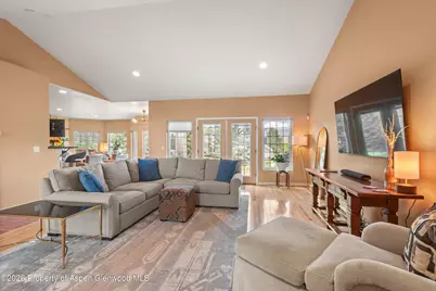 156 Dolores Circle, Glenwood Springs, CO 81601 - Photo 5