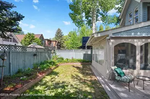 715 W Smuggler St, Aspen, CO 81611 - Photo 37