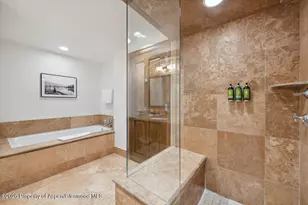 415 E Dean St #32 Wk 9, Aspen, CO 81611 - Photo 19