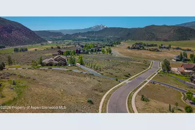 160 Maroon Drive, Glenwood Springs, CO 81601 - Photo 1
