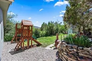 39049 Hwy 6, New Castle, CO 81647 - Photo 31