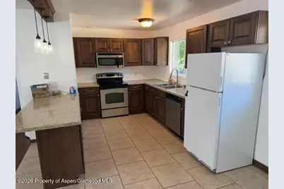 806 Steele Street, Craig, CO 81625 - Photo 5