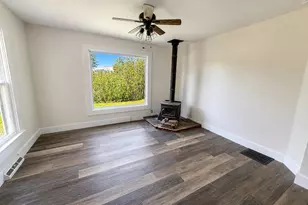 324 E 7th St, Rifle, CO 81650 - Photo 7