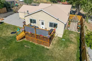 890 Barclay St, Craig, CO 81625 - Photo 5