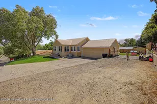 890 Barclay St, Craig, CO 81625 - Photo 3