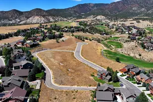 390 White Horse Dr, New Castle, CO 81647 - Photo 7