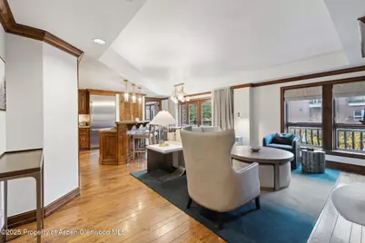 415 E Dean St., #25, Week 6, Aspen, CO 81611 - Photo 7