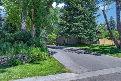 1622 Bennett Avenue, Glenwood Springs, CO 81601 - Photo 5