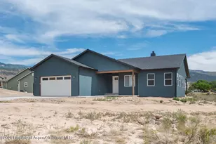 318 Eagle Ridge Dr, Parachute, CO 81635 - Photo 3