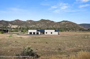 8 Rapids View Ln, New Castle, CO 81647 - Photo 5