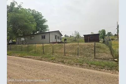 746 E 12th Street, Craig, CO 81625 - Photo 3