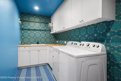 614 W North Street, Aspen, CO 81611 - Photo 21