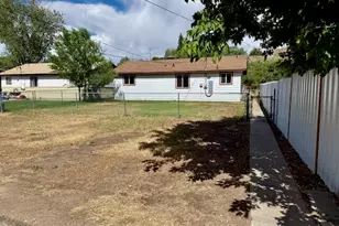 868 Washington St, Craig, CO 81625 - Photo 23