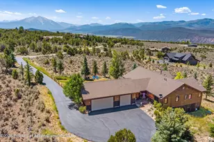 345 Woodruff Rd, Glenwood Springs, CO 81601 - Photo 3