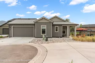 375 Blue Heron Vis, Glenwood Springs, CO 81601 - Photo 1